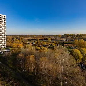 Praga With Parking By Renters Warszawa